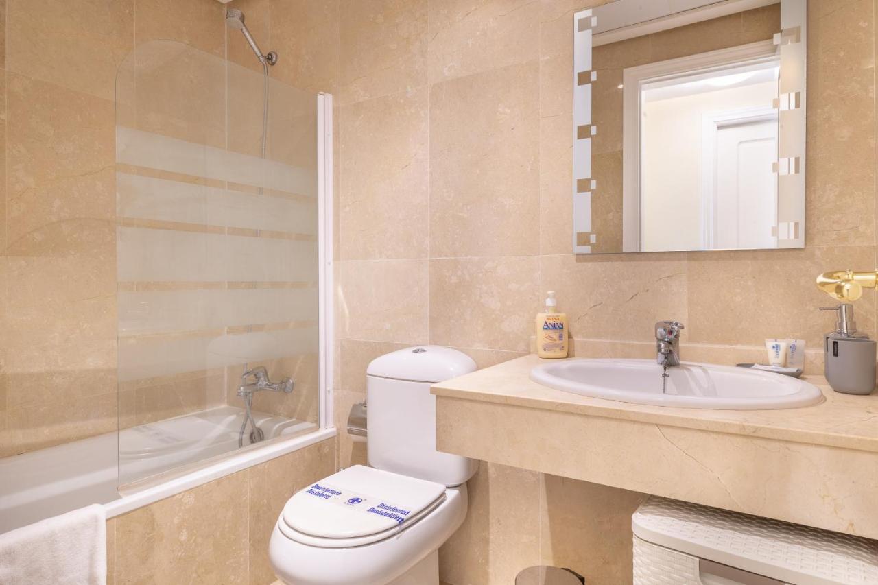 2261-Superb Apt On The Beach, On Duquesa Harbour Manilva Ngoại thất bức ảnh